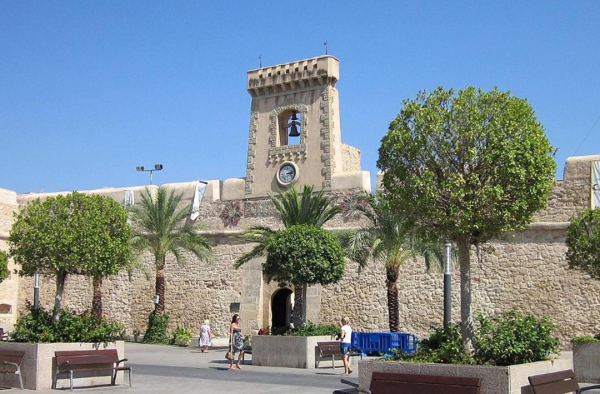 Mediterraneamente Soleado Santa Pola Ngoại thất bức ảnh